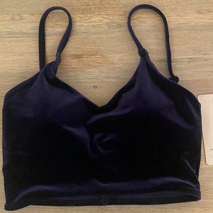Athleta Elation V- Neck Velvet Crop A-C